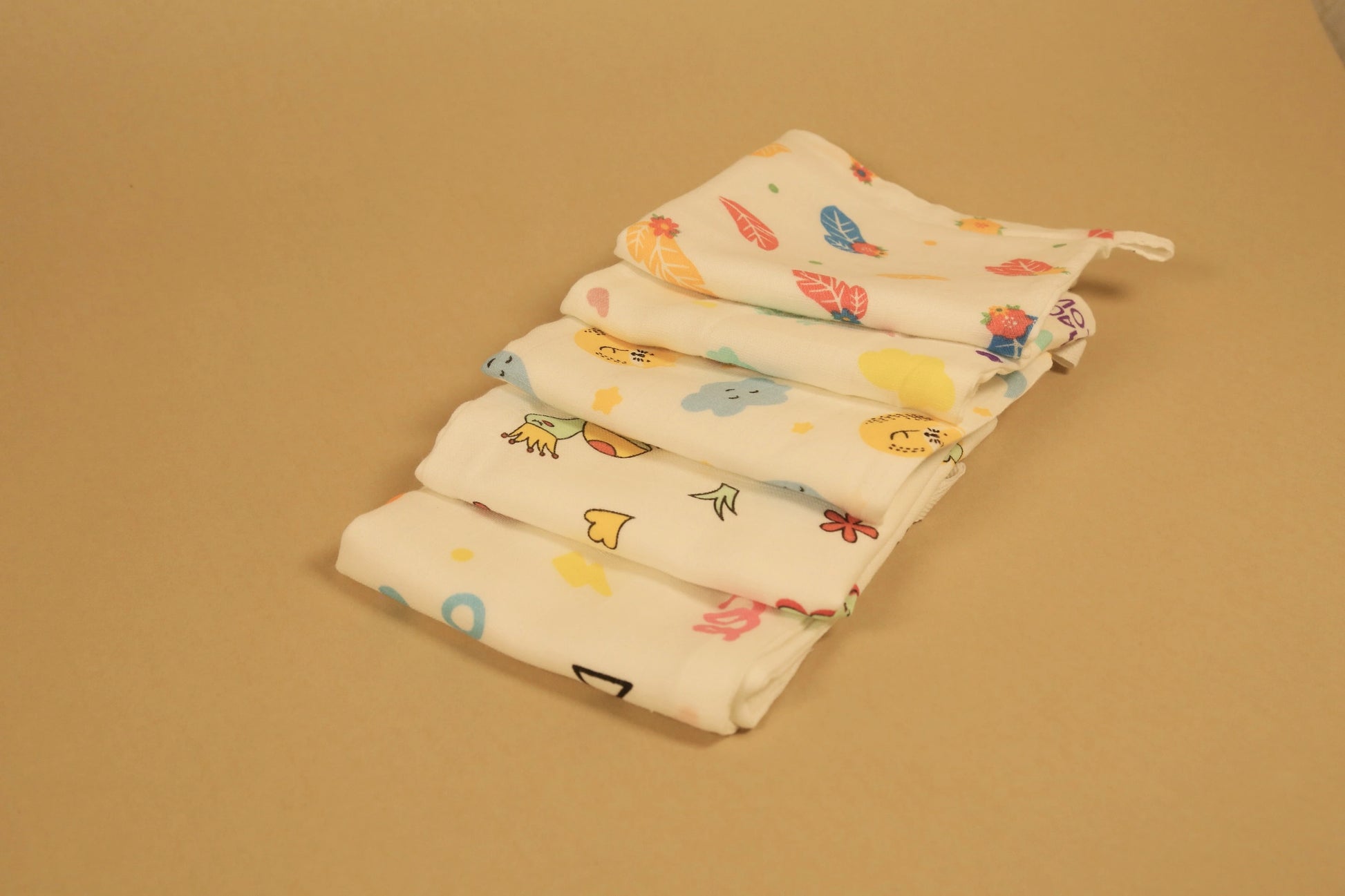 Muslin Face Wipes- 100% Organic Muslin Assorted Prints (Pack of 5) - Coconest Kids 